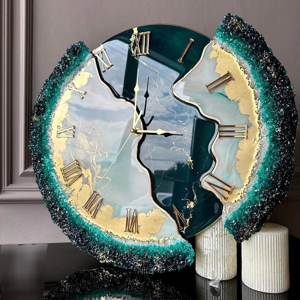 Resin's Wall Clock